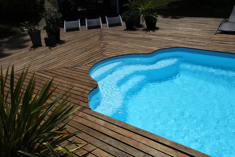 Réhausse de fond piscine Montpellier