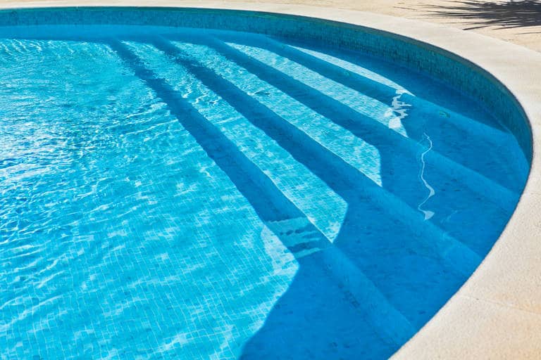 Hivernage piscine Hérault